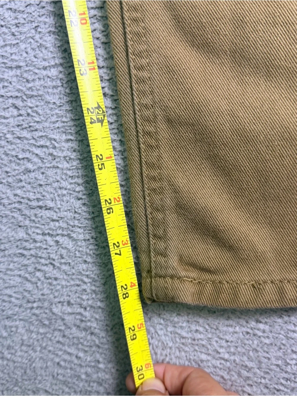 Levis durable tan